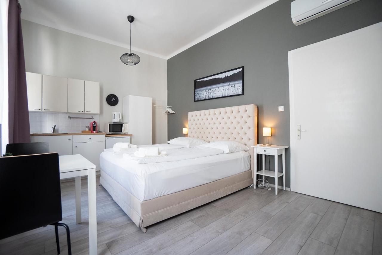 Bright ,Cozy , Central And Cute Studio In Viena Exterior foto